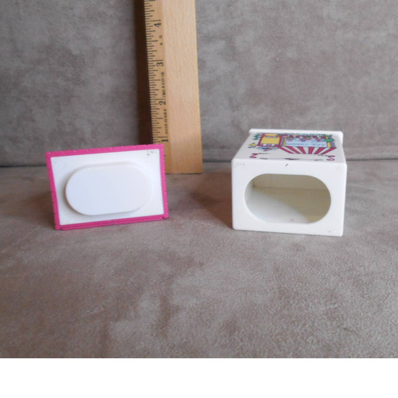 1993 Reader's Digest Spice Jar Plastic House Ice Cream Parlor Container - Picture 6 of 6